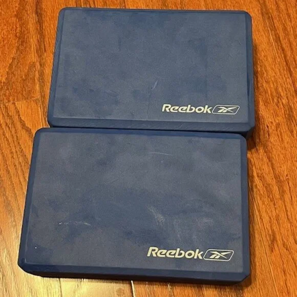Two Reebok solid Yoga block - Picture 2 of 2